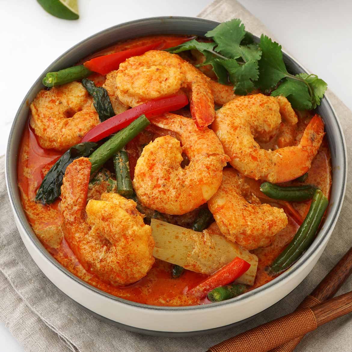 THAI RED  PRAWNS  CURRY