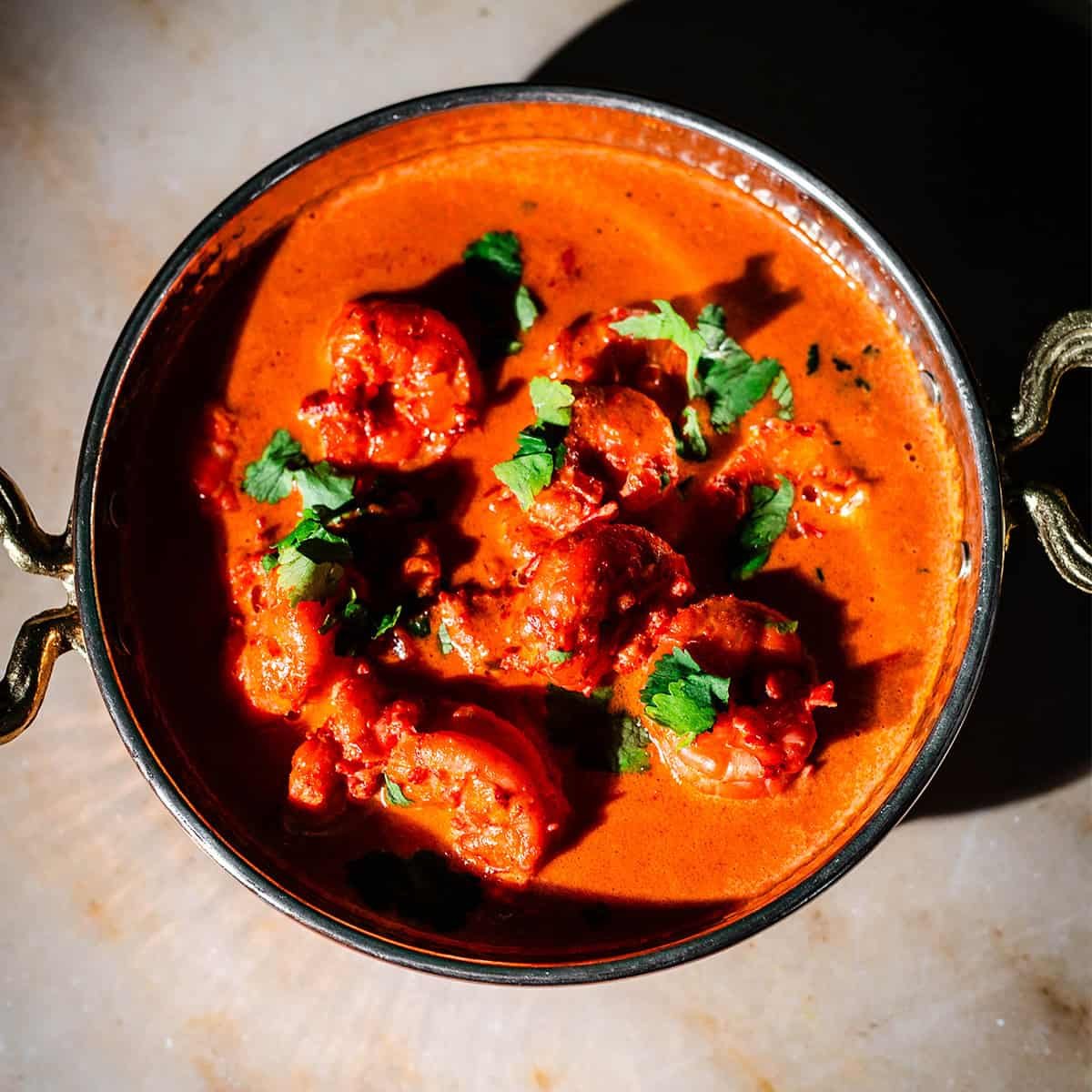 PRAWNS  CURRY