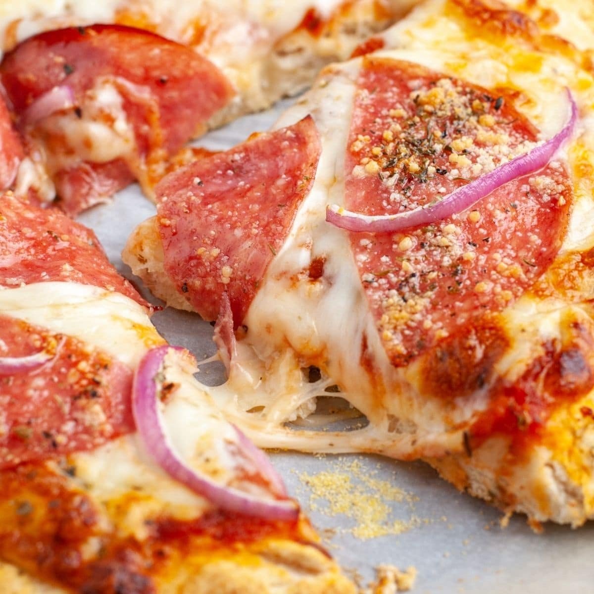PORK  SALAMI  PIZZA