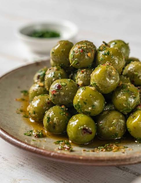 GREEN OLIVES