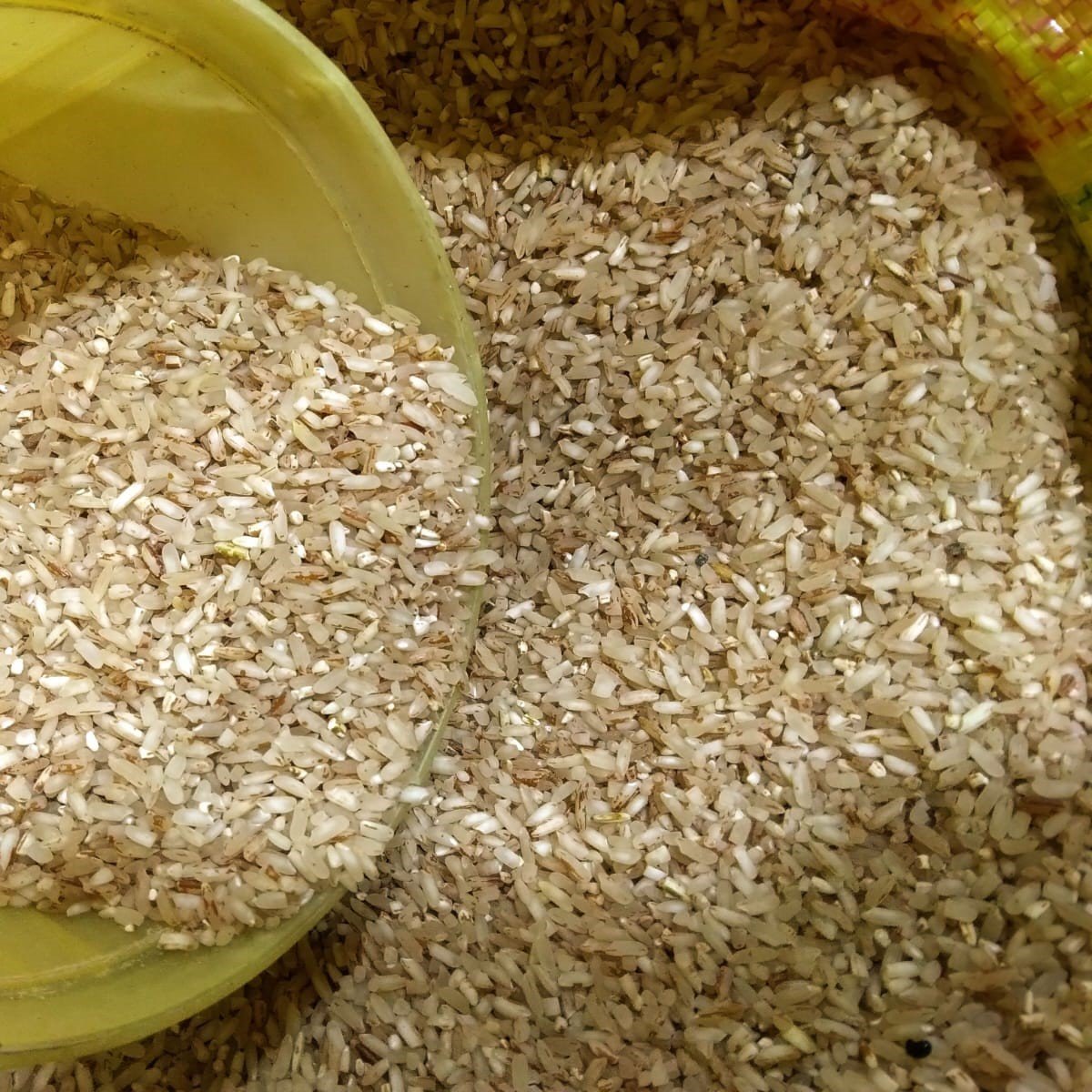 Red Rice (රතු හාල්)